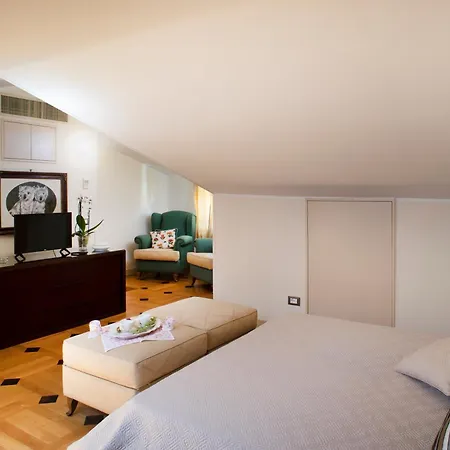 Apartment Ad My *